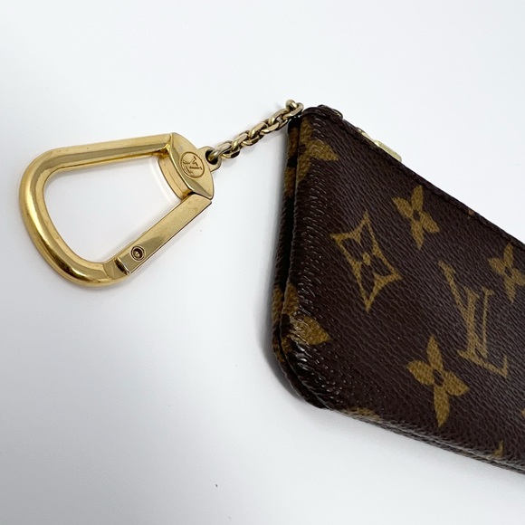 Monogram Key Cles - Picture 4 of 7